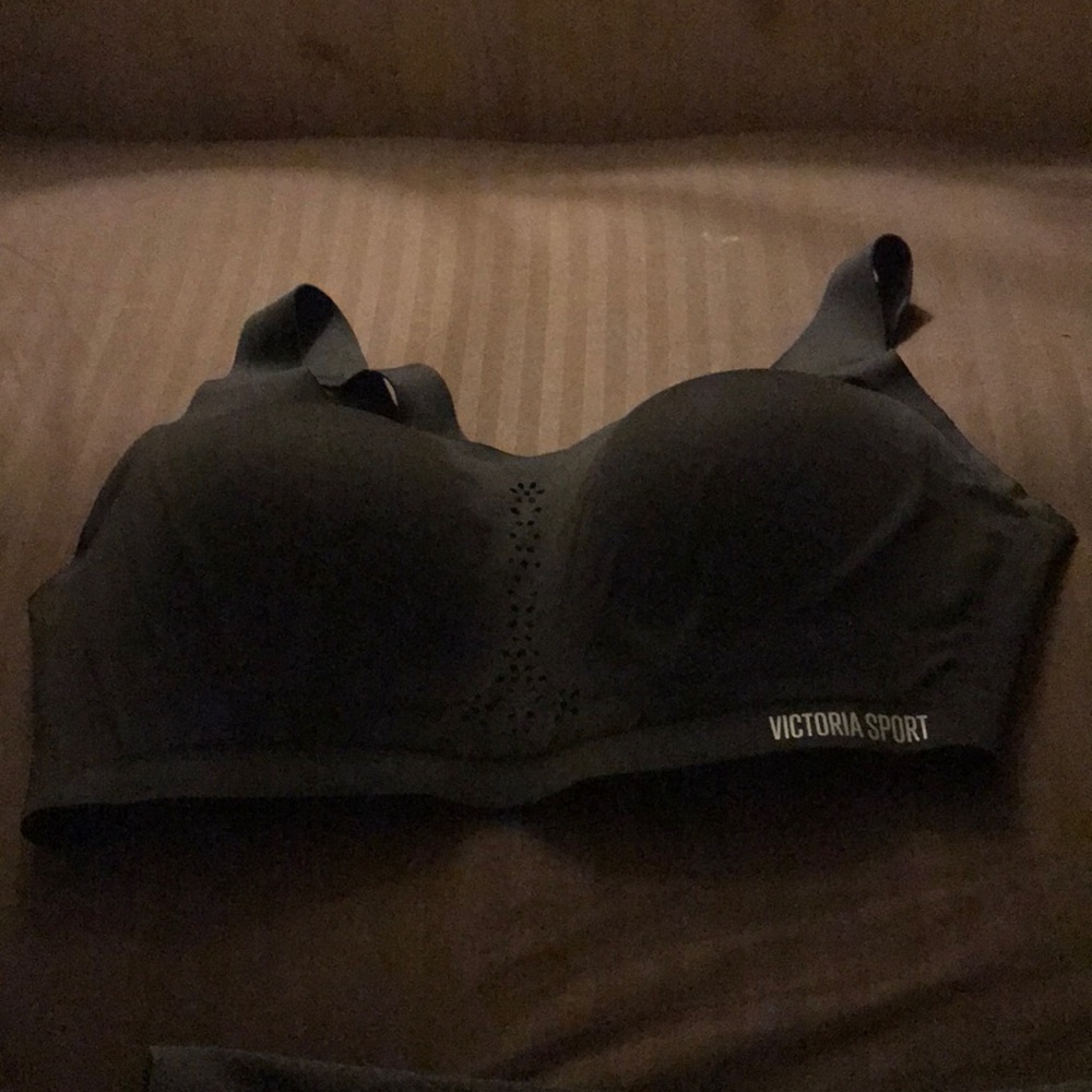 Victoria’s Secret Sport Angel Max Bra